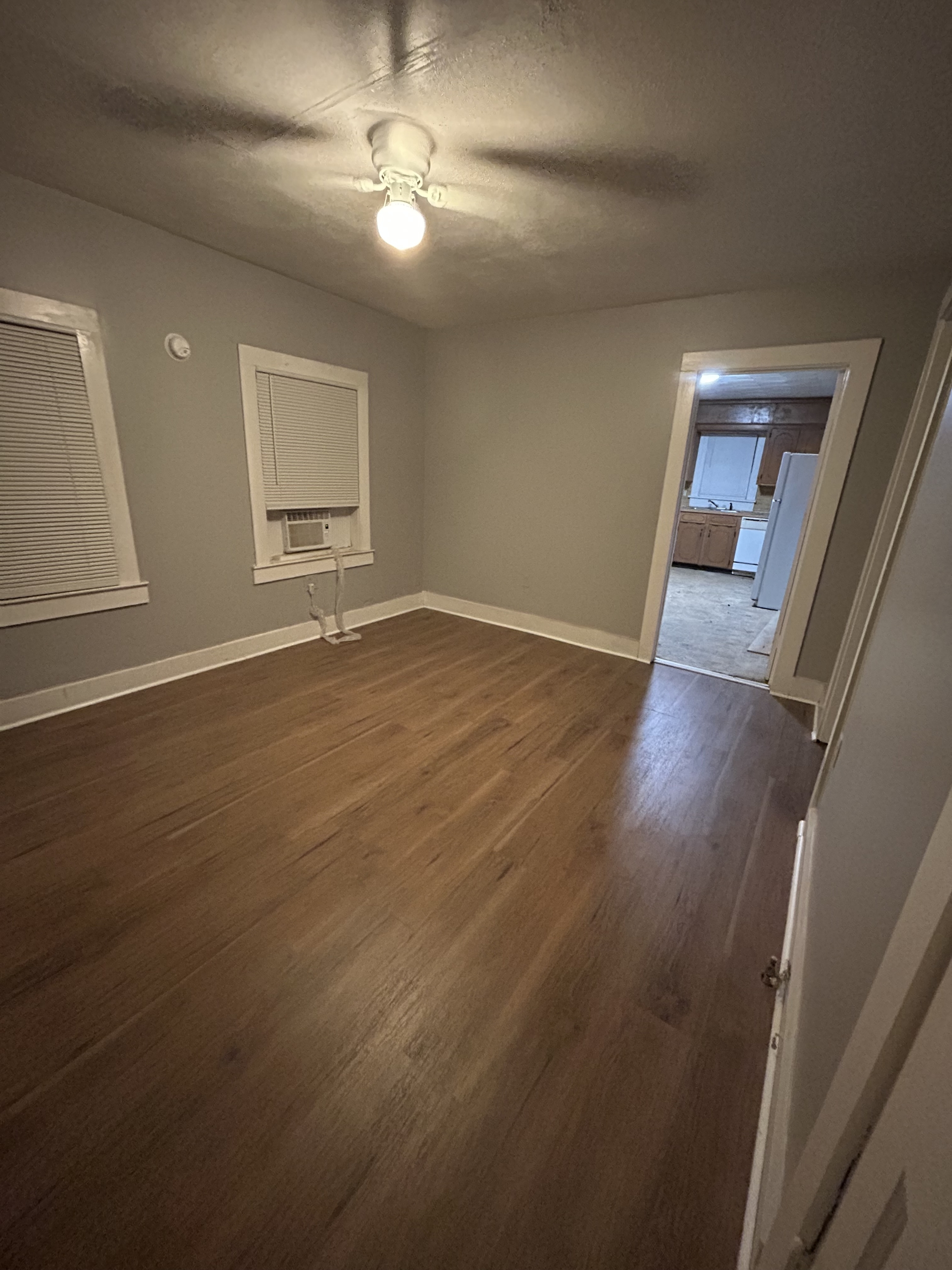815 West Calhoun Road - 1