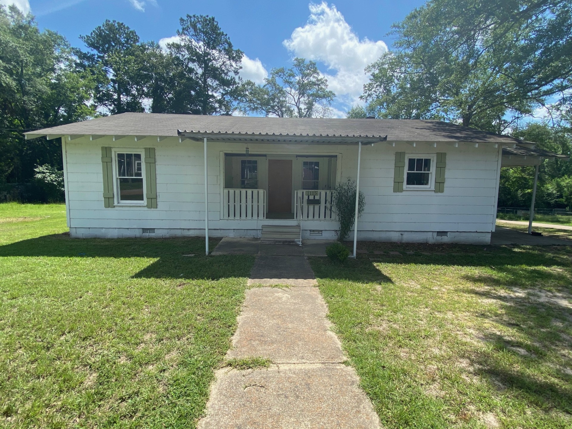 1115 Poplar Street